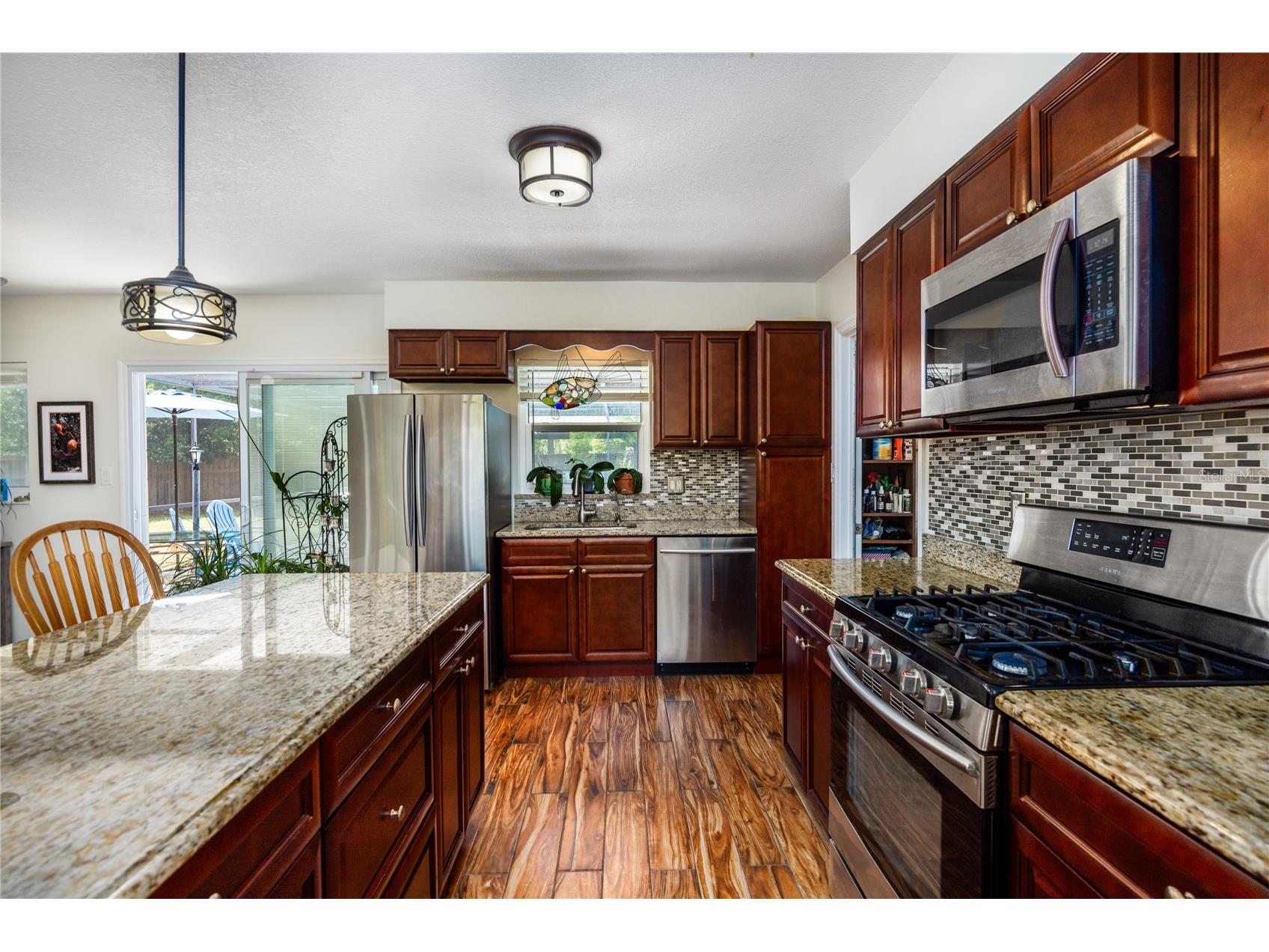 5016 NW 36th Street Gainesville FL 32605 GC539367 image4