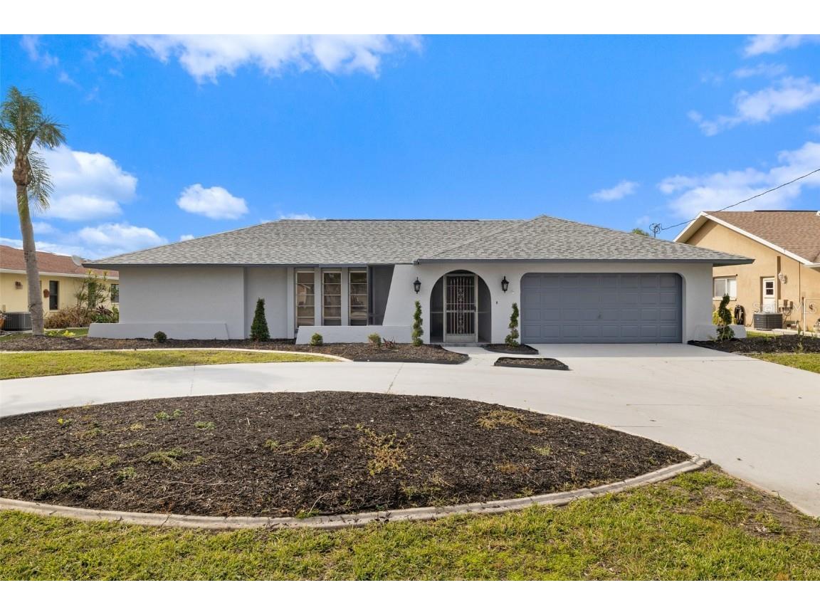 5016 Skyline Boulevard Cape Coral FL 33914 O6052589 image1