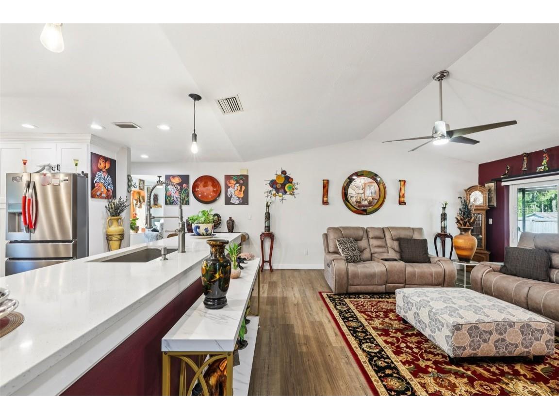 5016 Swallow Drive Land O Lakes FL 34639 TB8446502 image12