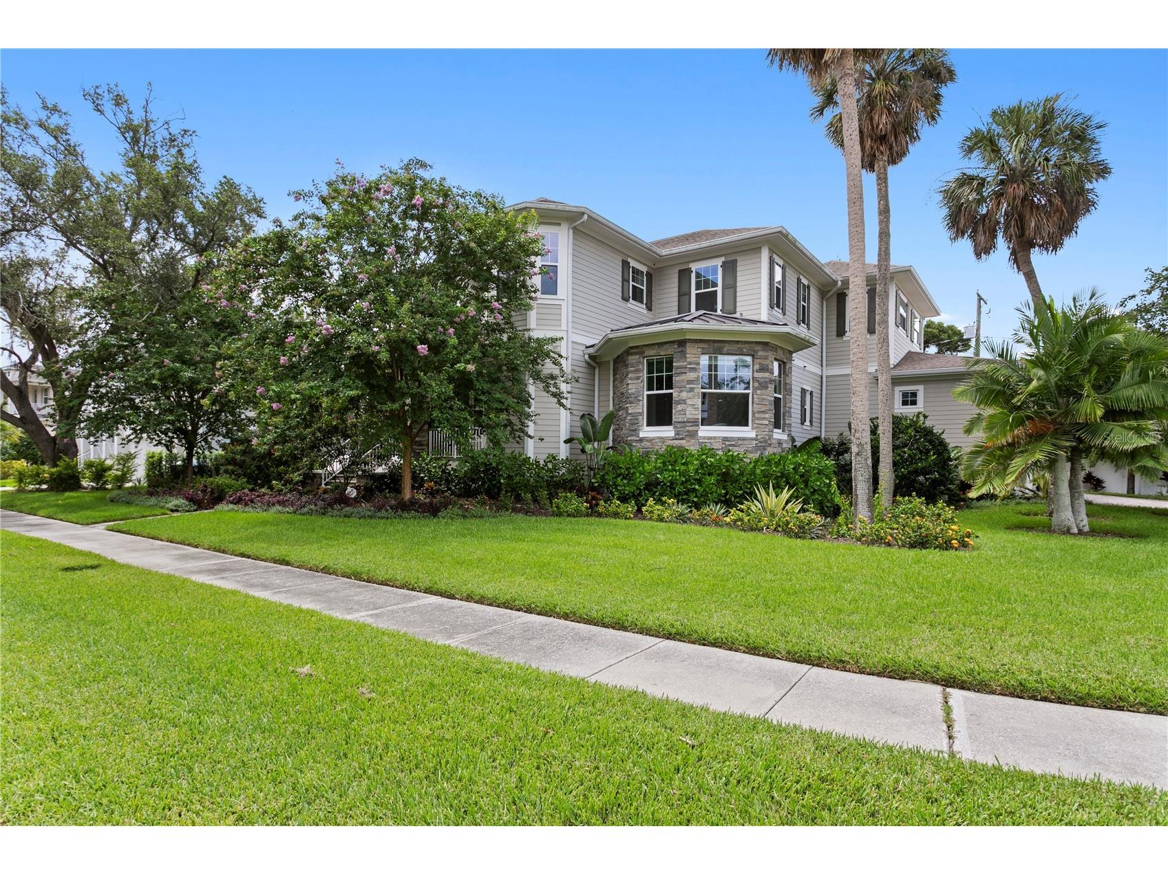 5016 W Evelyn Drive Tampa FL 33609 TB8530834 image79