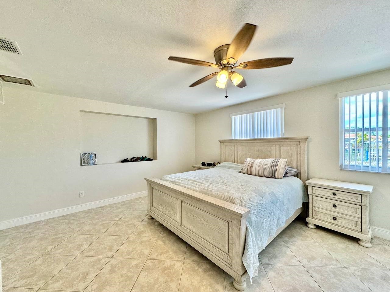 5017 Anchor Way New Port Richey FL 34652 TB8511471 image13
