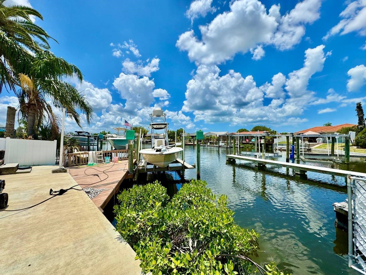 5017 Anchor Way New Port Richey FL 34652 TB8511471 image32