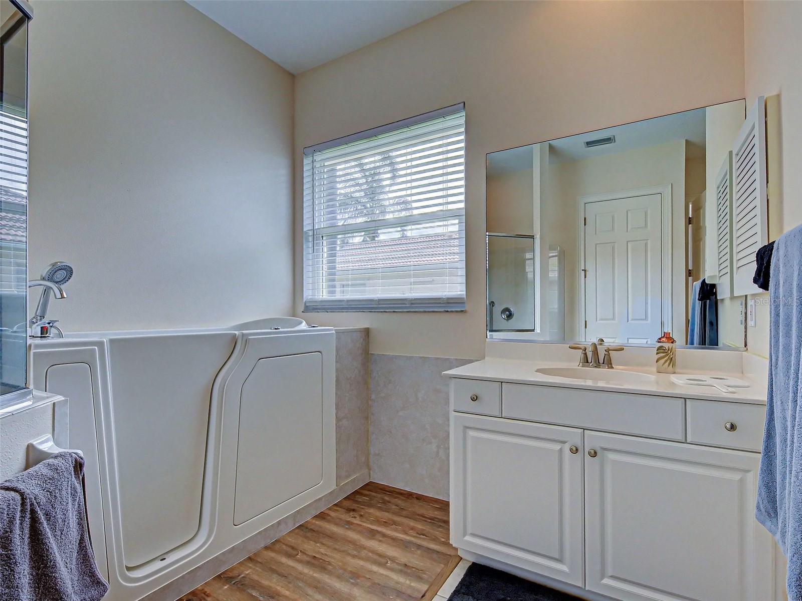 5017 Bella Terra Drive Venice FL 34293 D6147676 image33