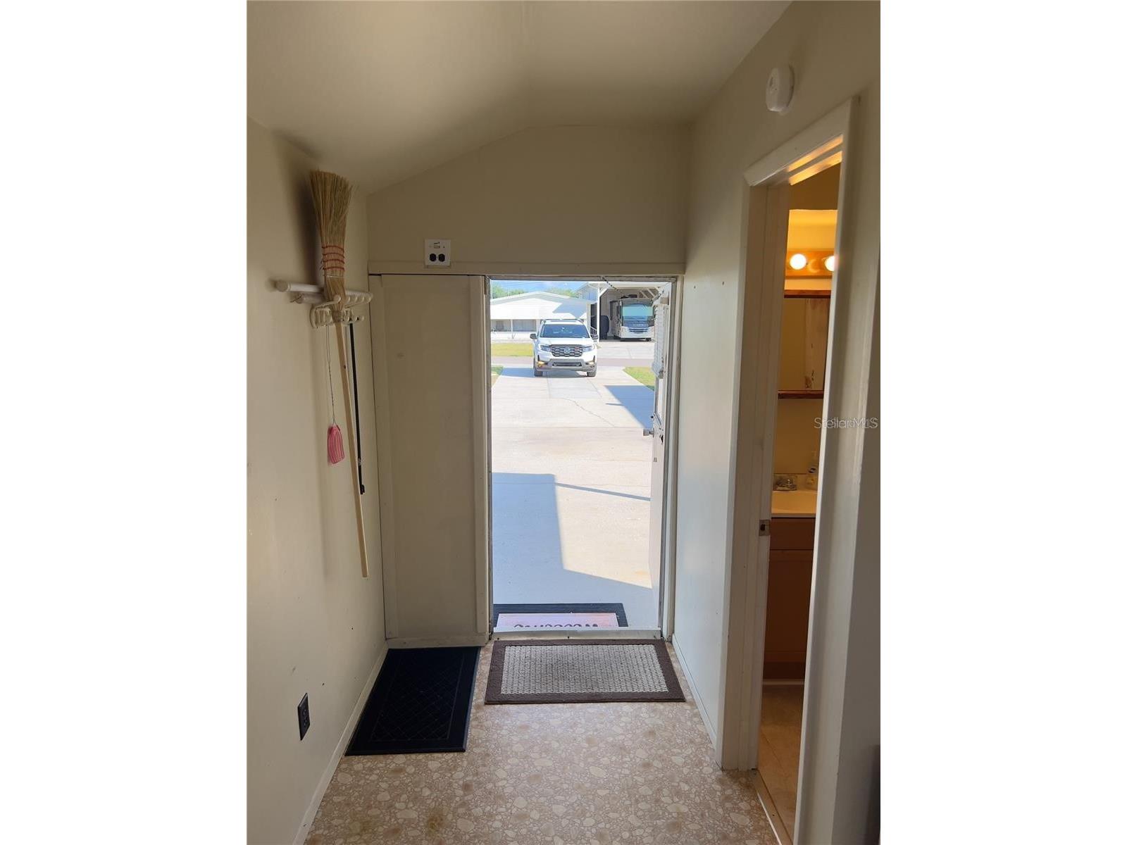 5017 Northshore Drive Polk City FL 33868 P4934684 image17