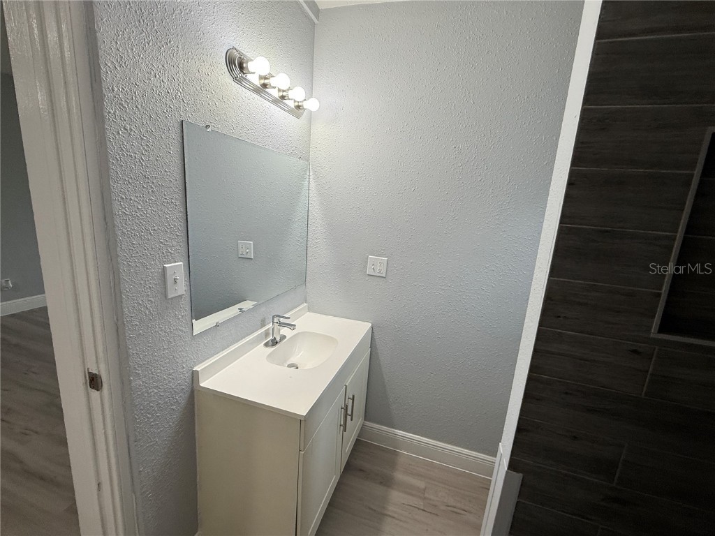 5017 Steyr Street Orlando FL 32819 S5124252 image16