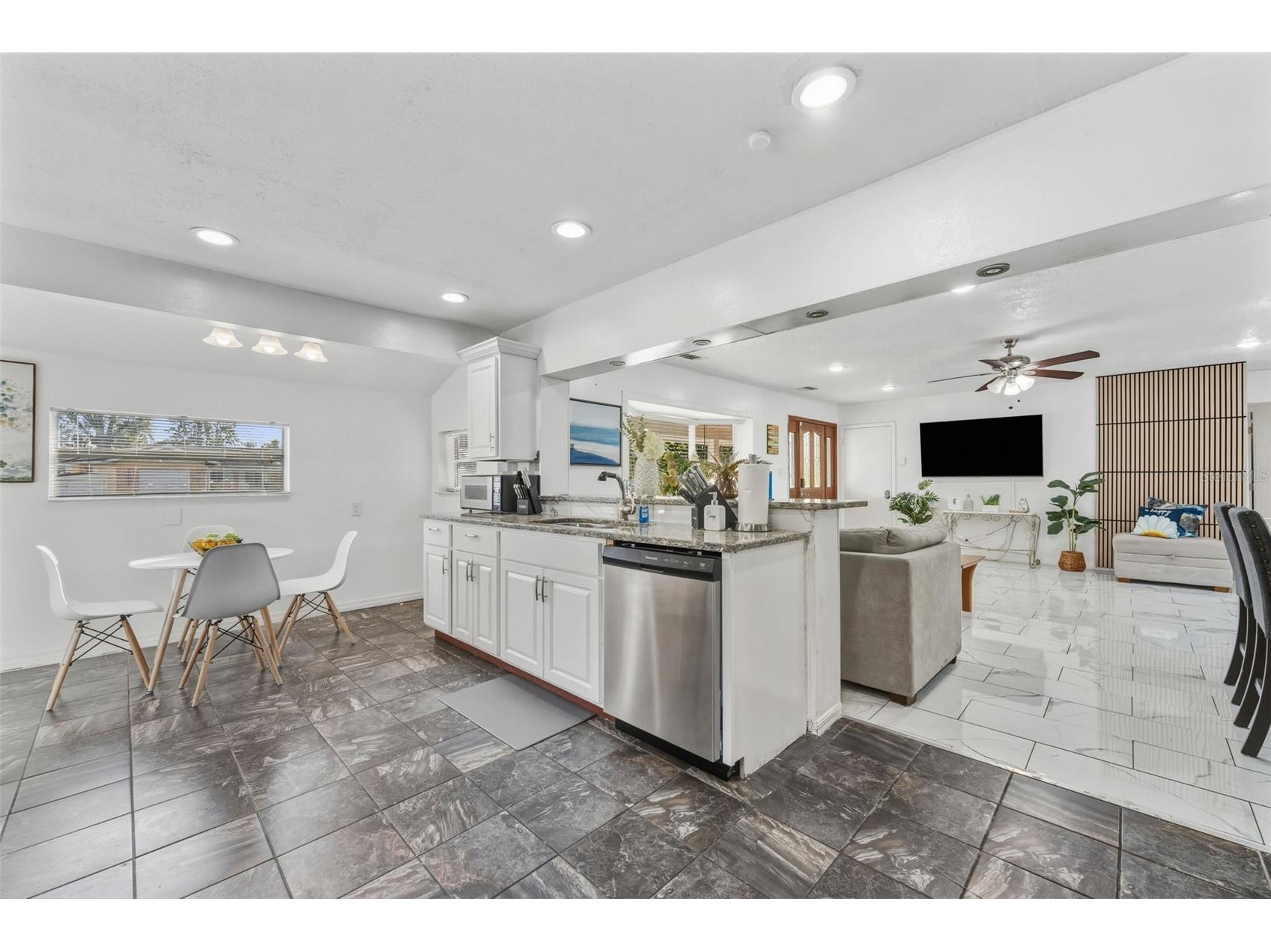 5017 Stolls Avenue Tampa FL 33615 - WOODS CREEK TB8465538 image14