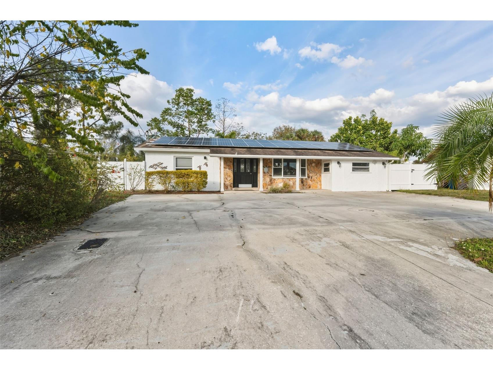 5017 Stolls Avenue Tampa FL 33615 - WOODS CREEK TB8465538 image2