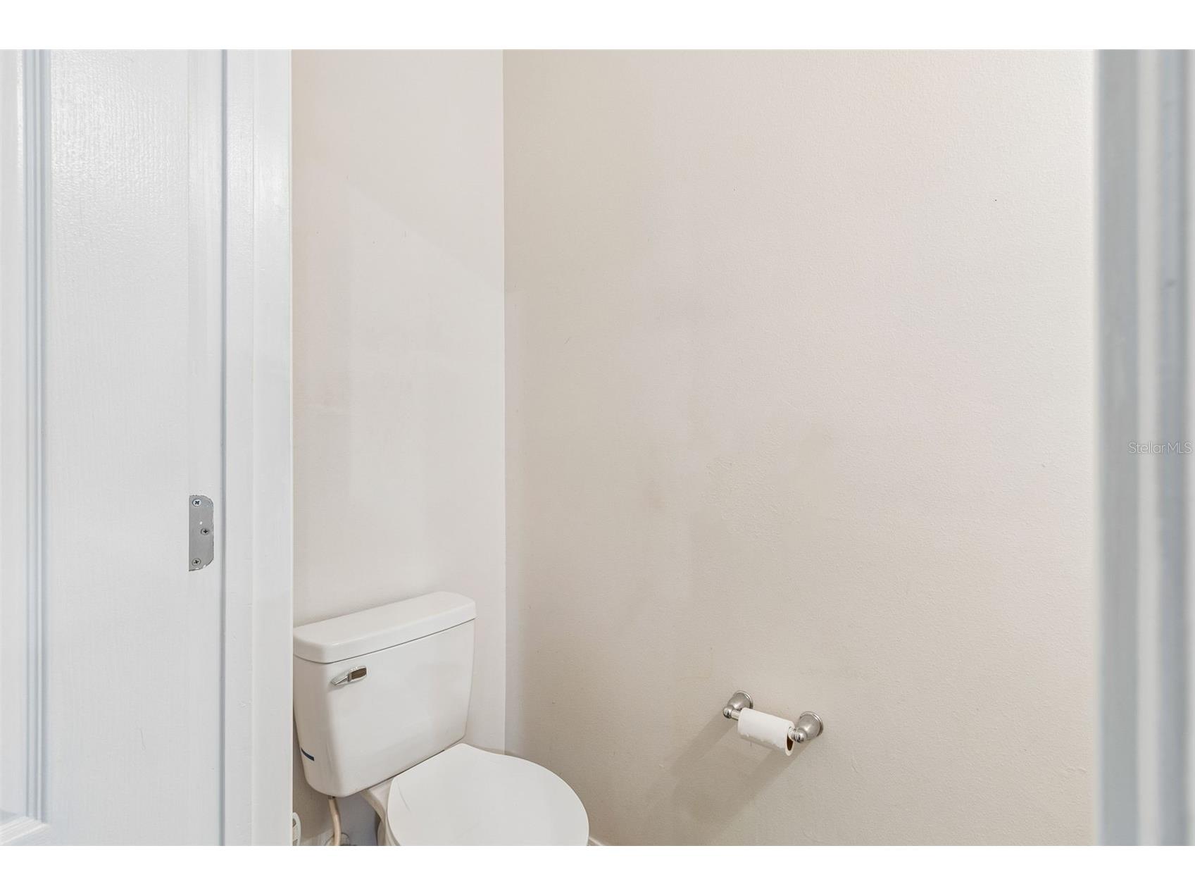 5017 White Sanderling Court Tampa FL 33619 TB8514465 image19