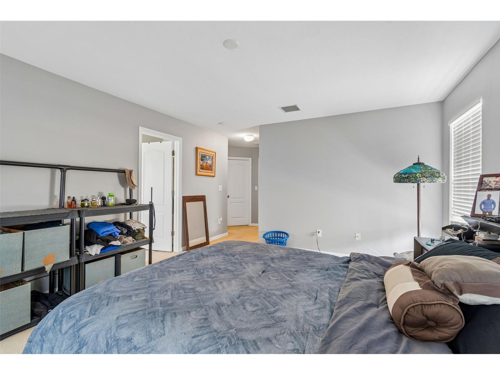 5017 White Sanderling Court Tampa FL 33619 TB8514465 image26
