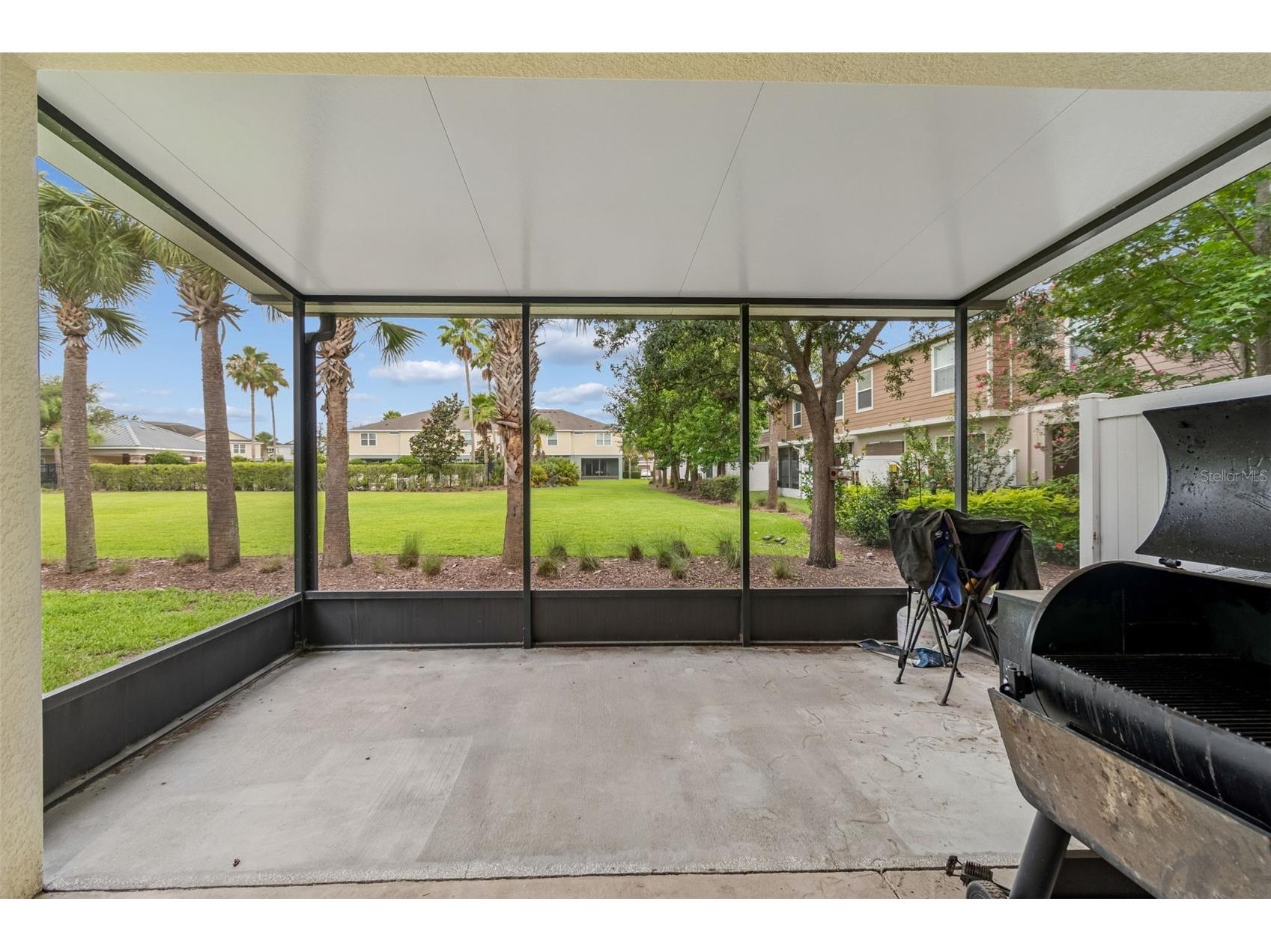 5017 White Sanderling Court Tampa FL 33619 TB8514465 image39