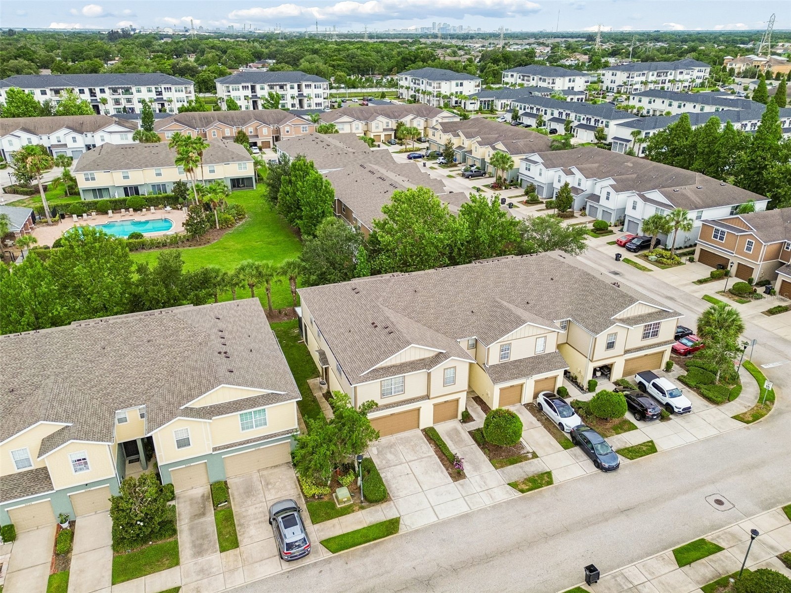 5017 White Sanderling Court Tampa FL 33619 TB8514465 image49