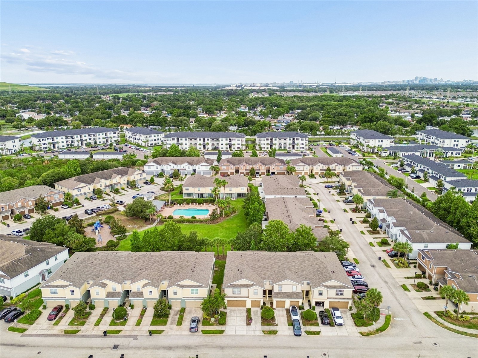 5017 White Sanderling Court Tampa FL 33619 TB8514465 image53