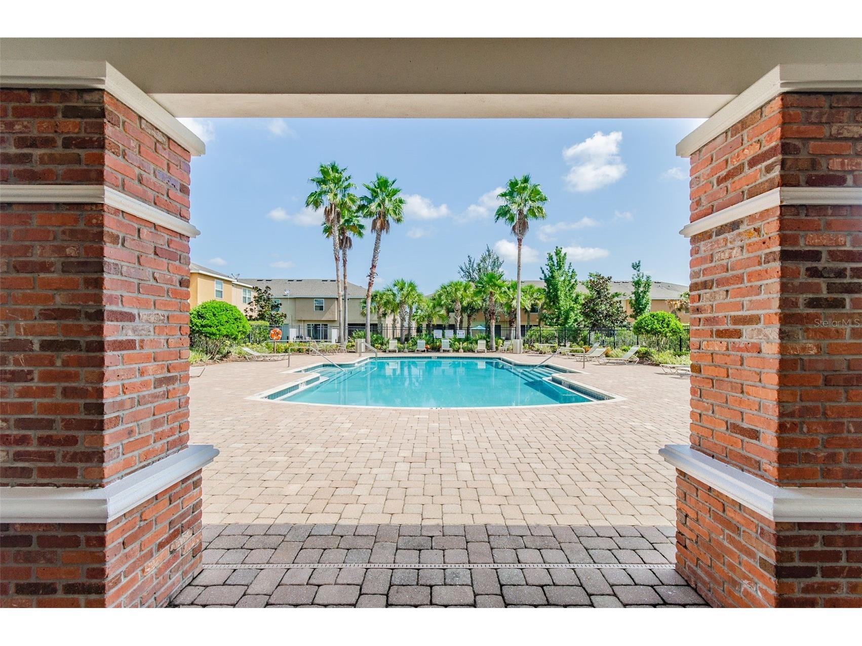 5017 White Sanderling Court Tampa FL 33619 TB8514465 image68