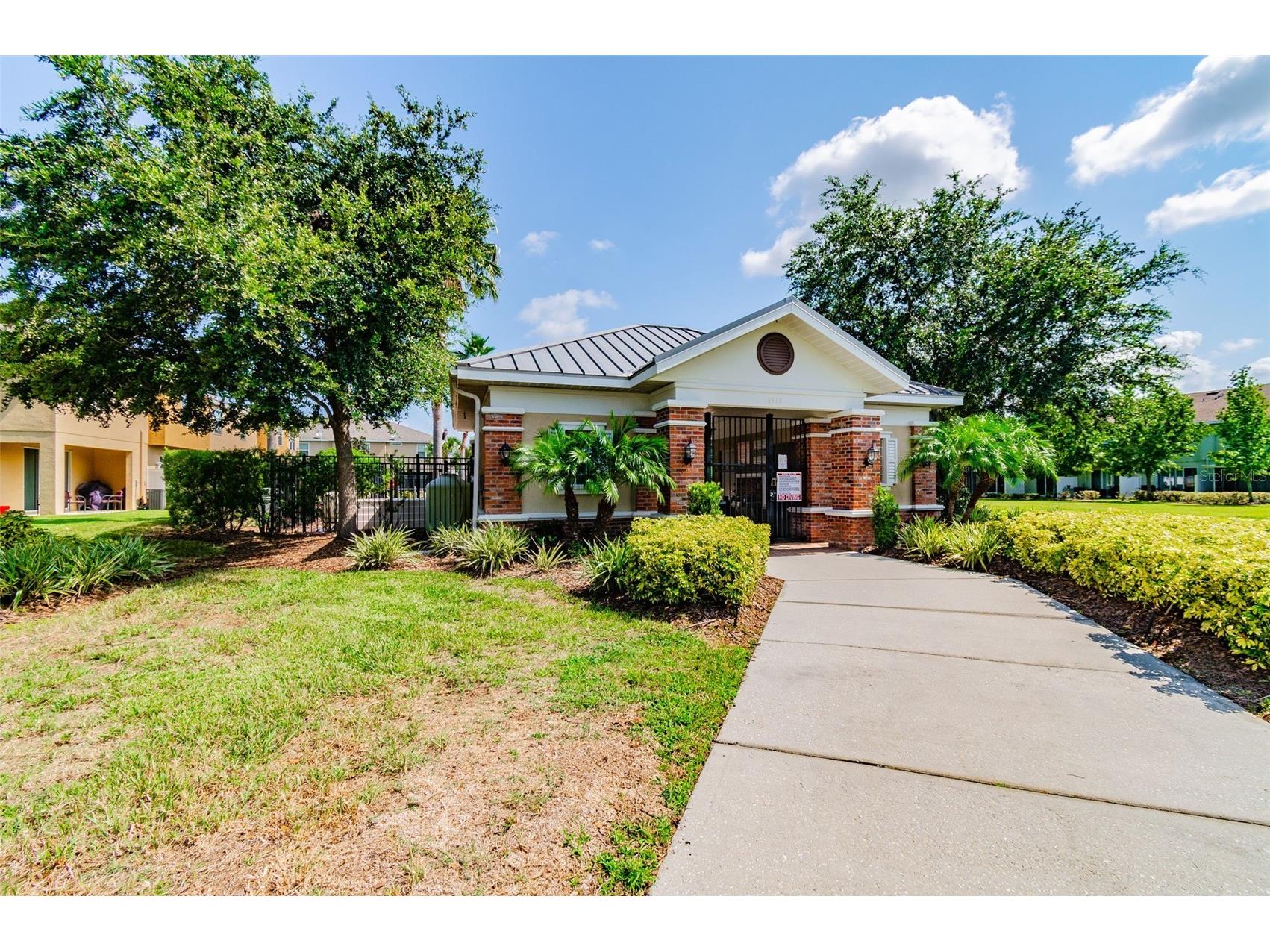 5017 White Sanderling Court Tampa FL 33619 TB8514465 image74