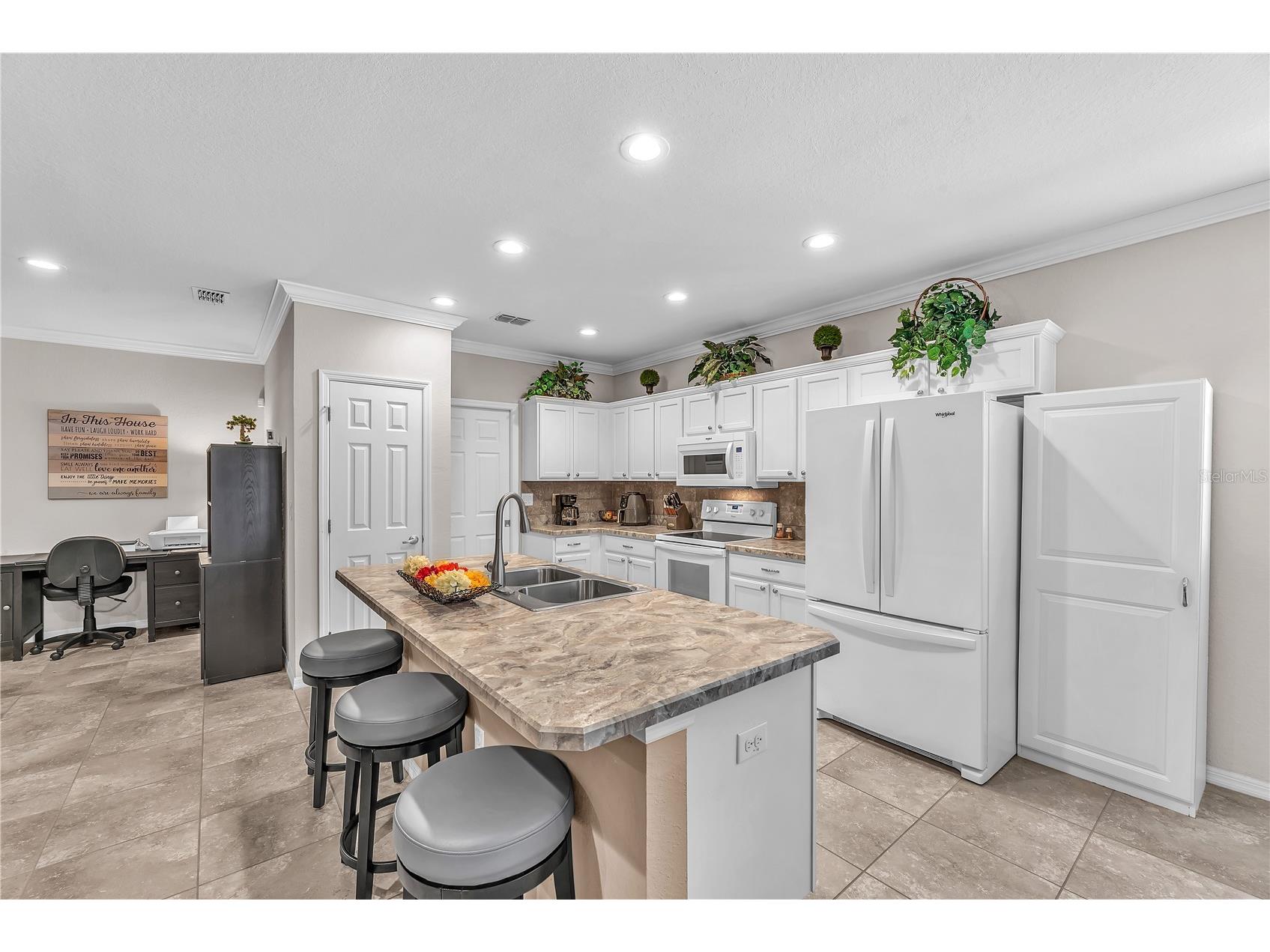 5018 33rd Avenue E Palmetto FL 34221 TB8500453 image7