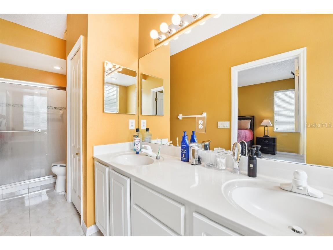 5018 Bellthorn Drive Orlando FL 32837 O6236090 image32