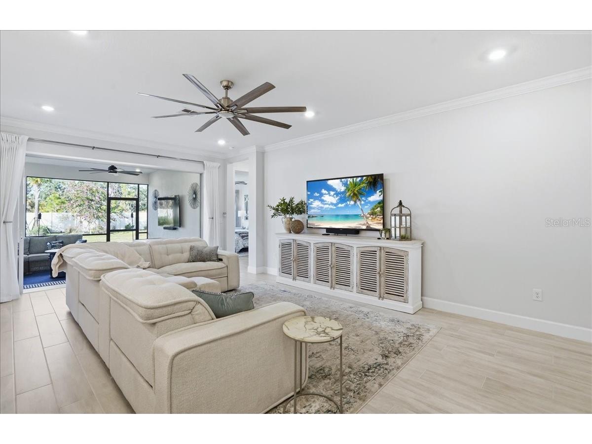 5018 Caserta Court Palmetto FL 34221 A4678702 image7