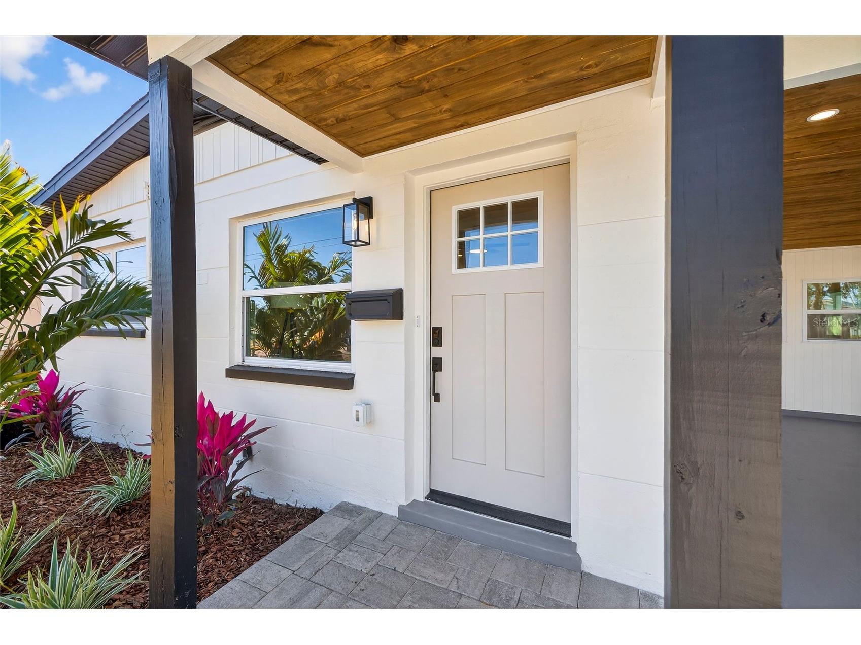 5018 Chancellor Street NE Saint Petersburg FL 33703 TB8473095 image2