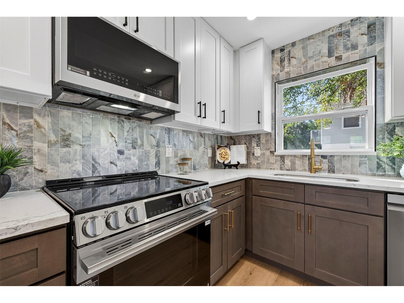 5018 Chancellor Street NE Saint Petersburg FL 33703 TB8473095 image6