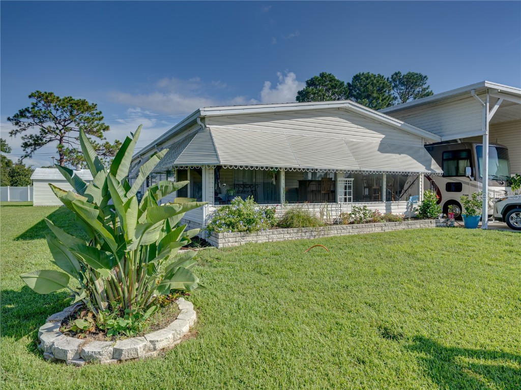 5018 Northshore Drive Polk City FL 33868 P4926919 image1