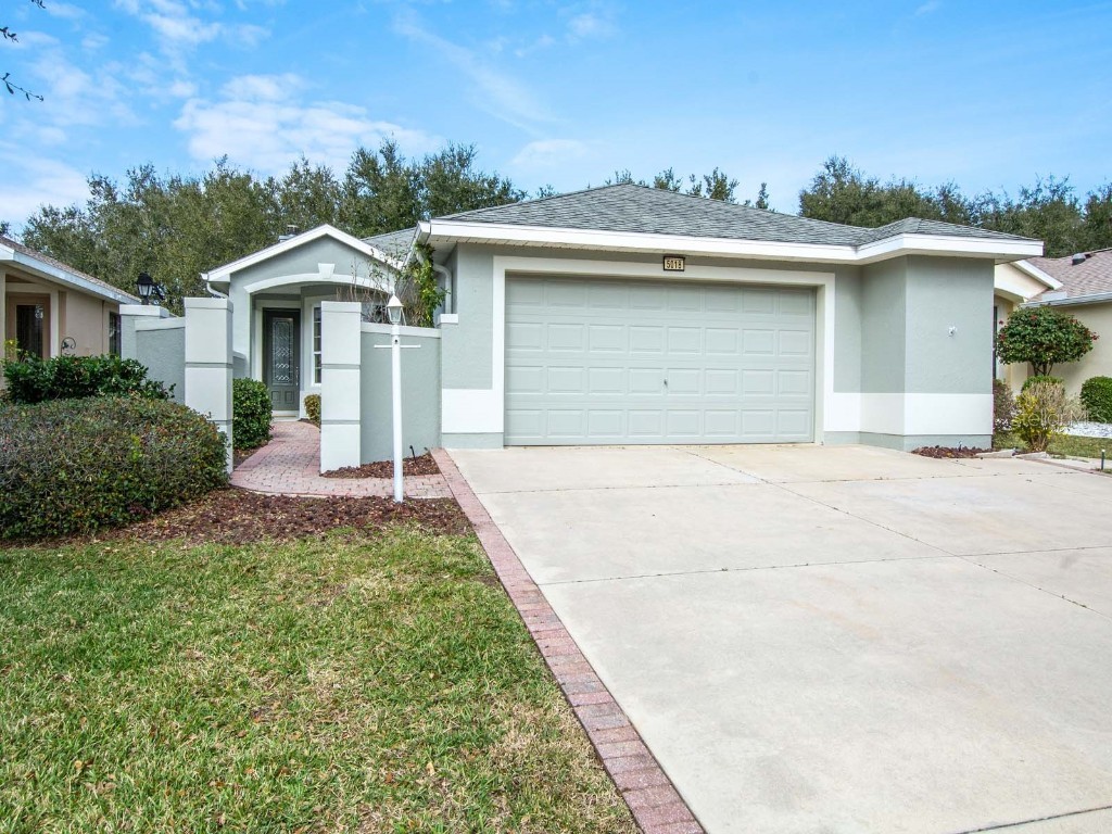 5018 Rainbow Trout Road Tavares FL 32778 - LITTLE LAKE HARRIS G5064678 image1