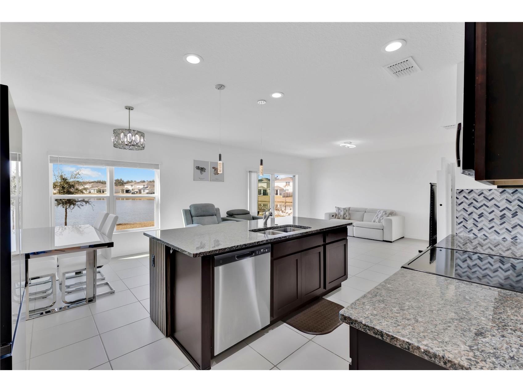 5018 Royal Point Avenue Kissimmee FL 34746 O6376446 image11