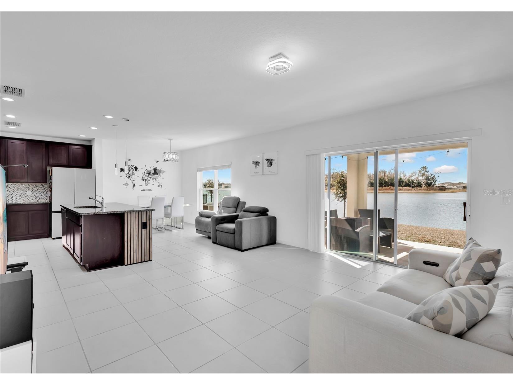5018 Royal Point Avenue Kissimmee FL 34746 O6376446 image12