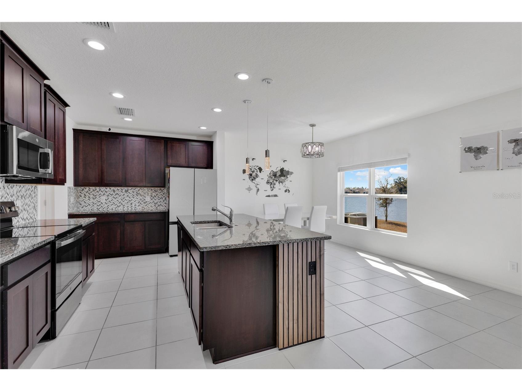 5018 Royal Point Avenue Kissimmee FL 34746 O6376446 image8