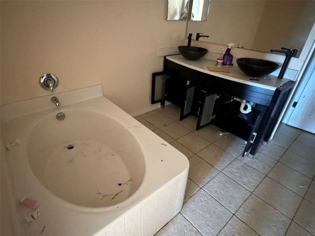 5018 Strada Drive Winter Haven FL 33880 TB8320717 image13