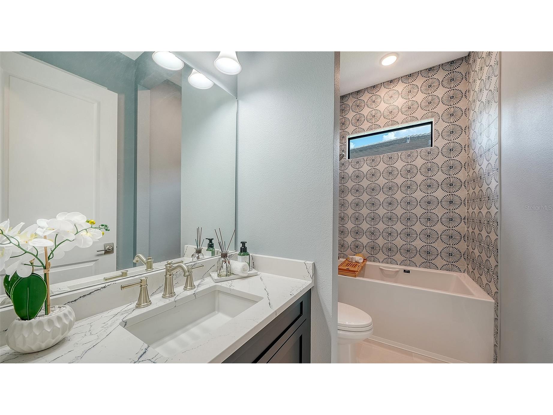 5018 Surfside Circle Lakewood Ranch FL 34211 A4687531 image36