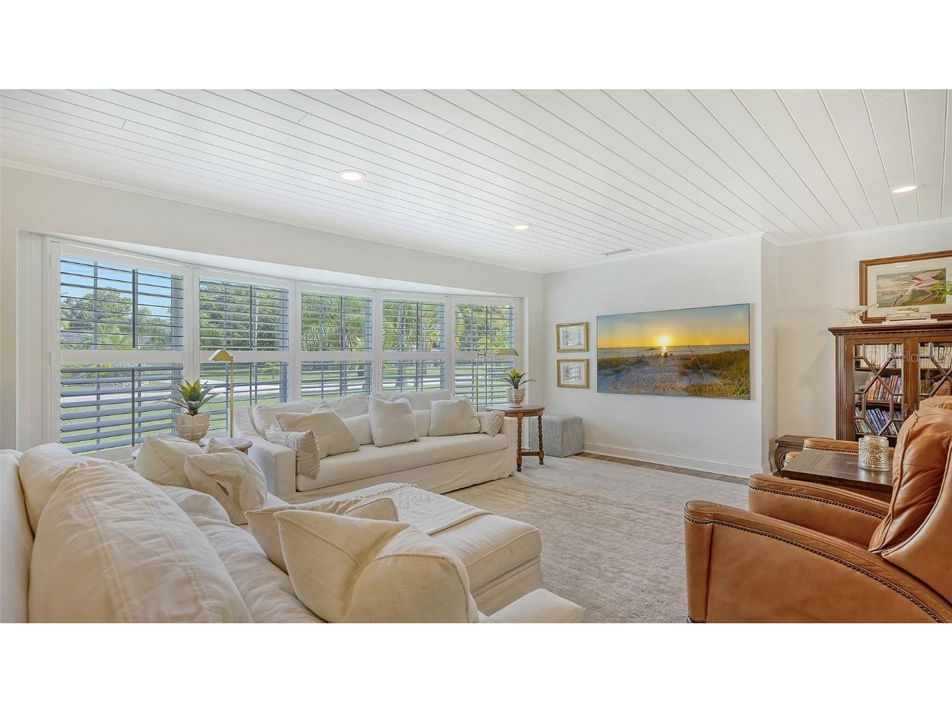 5018 W Country Club Drive Sarasota FL 34243 A4621324 image11