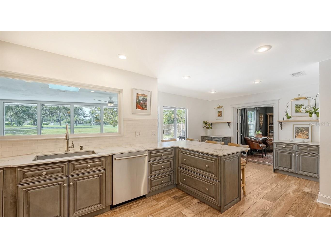 5018 W Country Club Drive Sarasota FL 34243 A4621324 image17