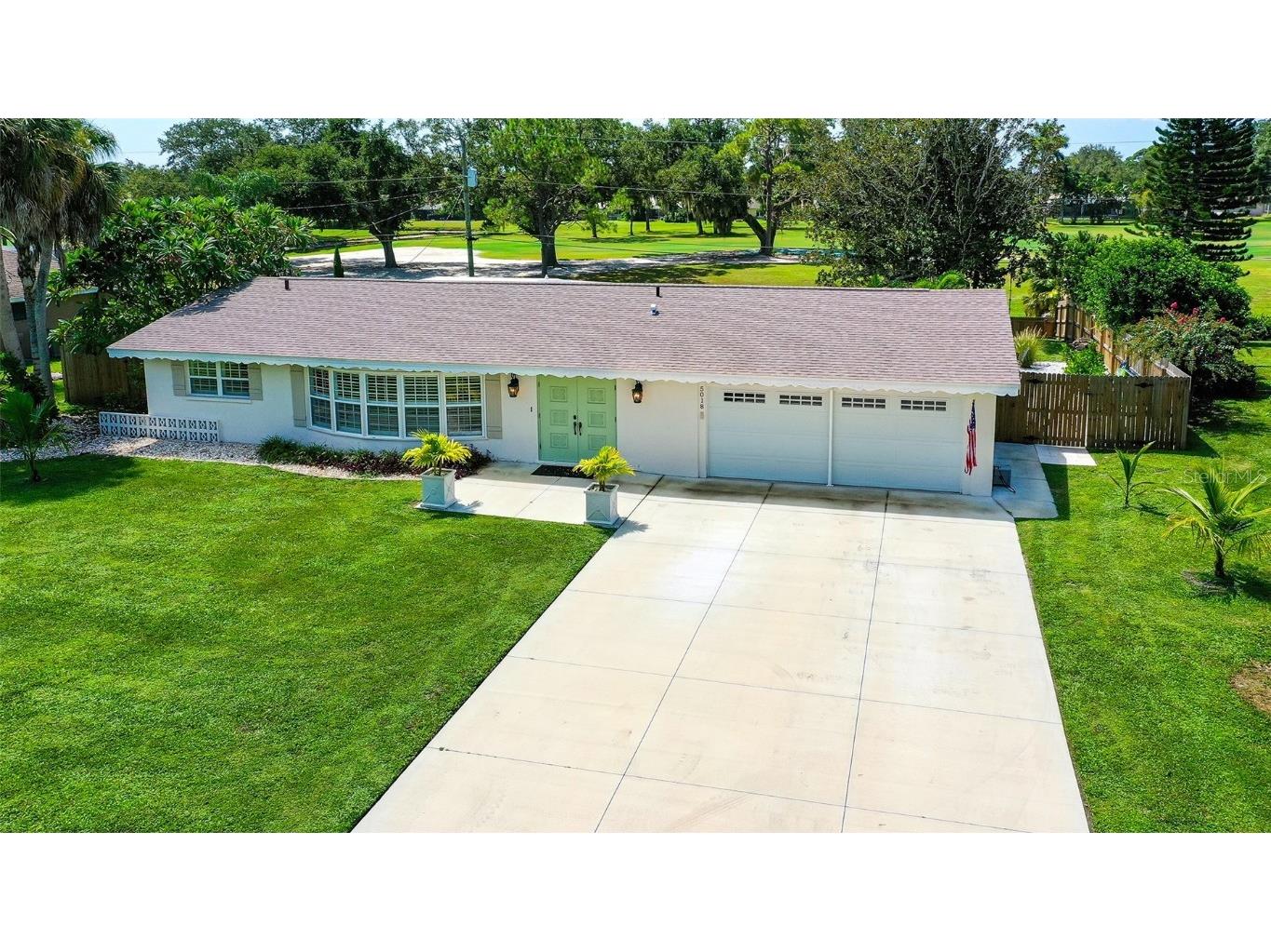 5018 W Country Club Drive Sarasota FL 34243 A4621324 image3