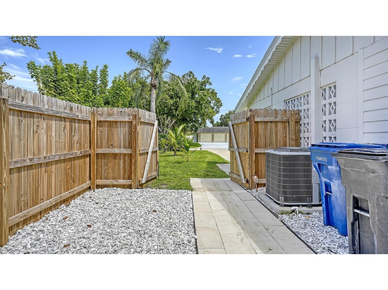 5018 W Country Club Drive Sarasota FL 34243 A4621324 image51