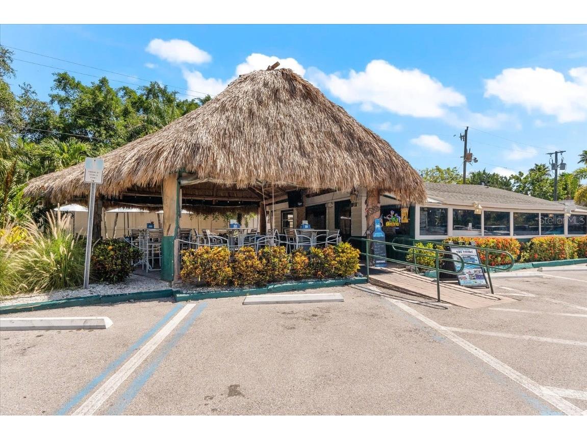 5019 Commonwealth Drive Sarasota FL 34242 A4648656 image35