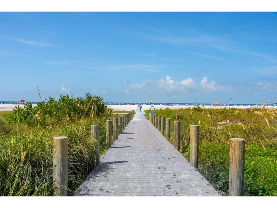 5019 Commonwealth Drive Sarasota FL 34242 A4648656 image89