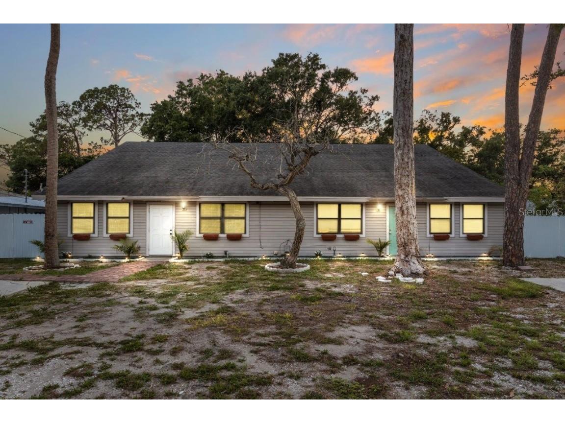 5019 David Ave Sarasota FL 34234 A4573151 image1