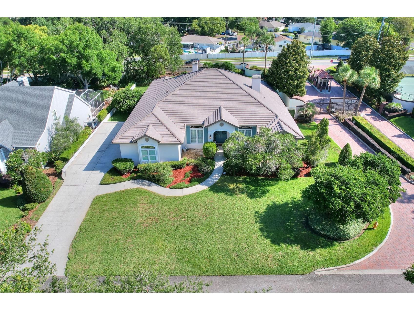5019 Lake In The Woods Boulevard Lakeland FL 33813 L4961661 image2