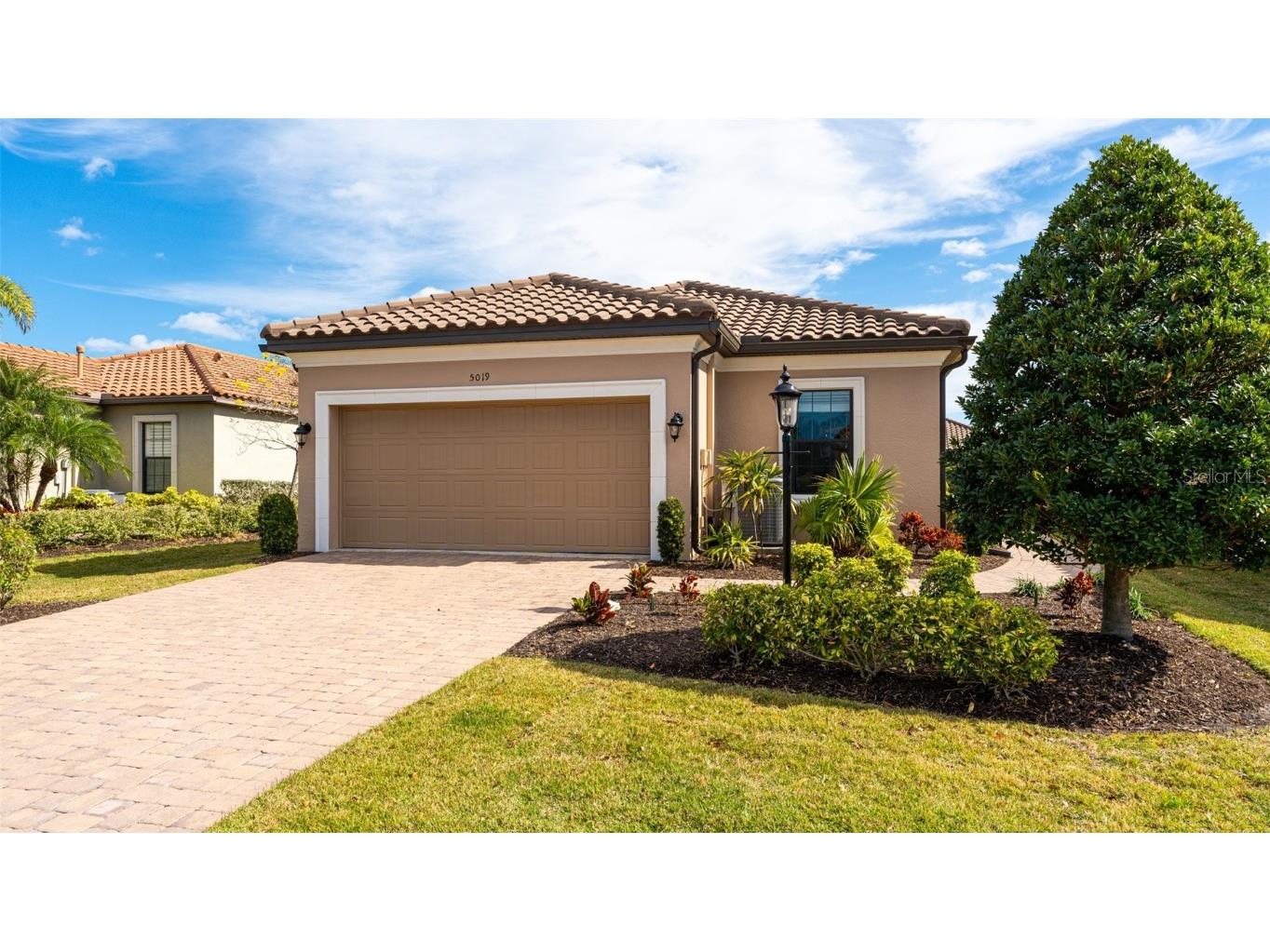 5019 Savona Run Bradenton FL 34211 A4561011 image1