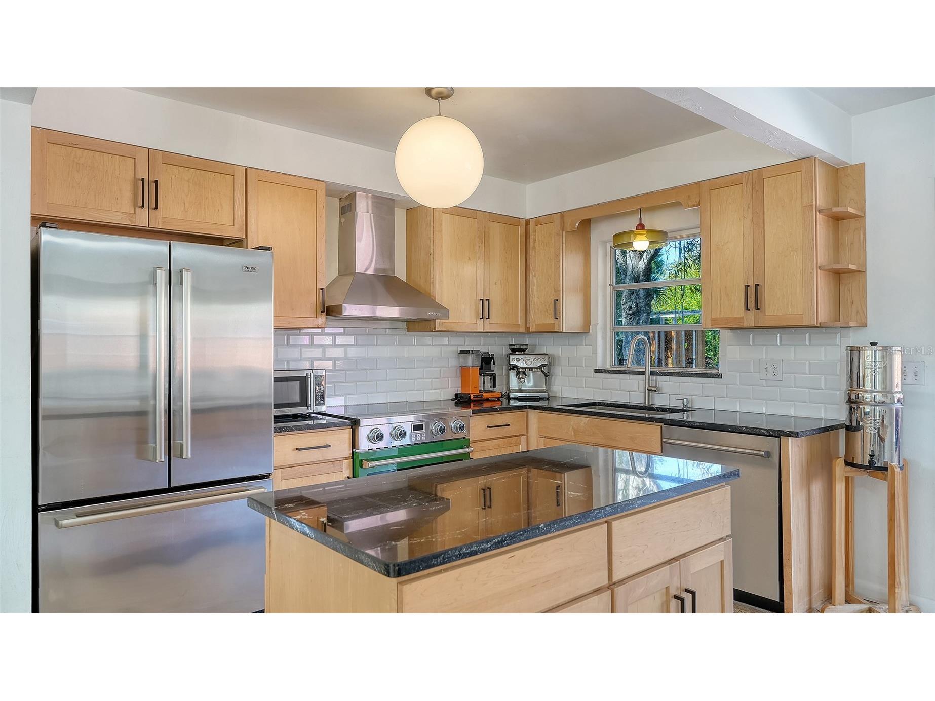 5019 Stevens Drive Sarasota FL 34234 A4683765 image10