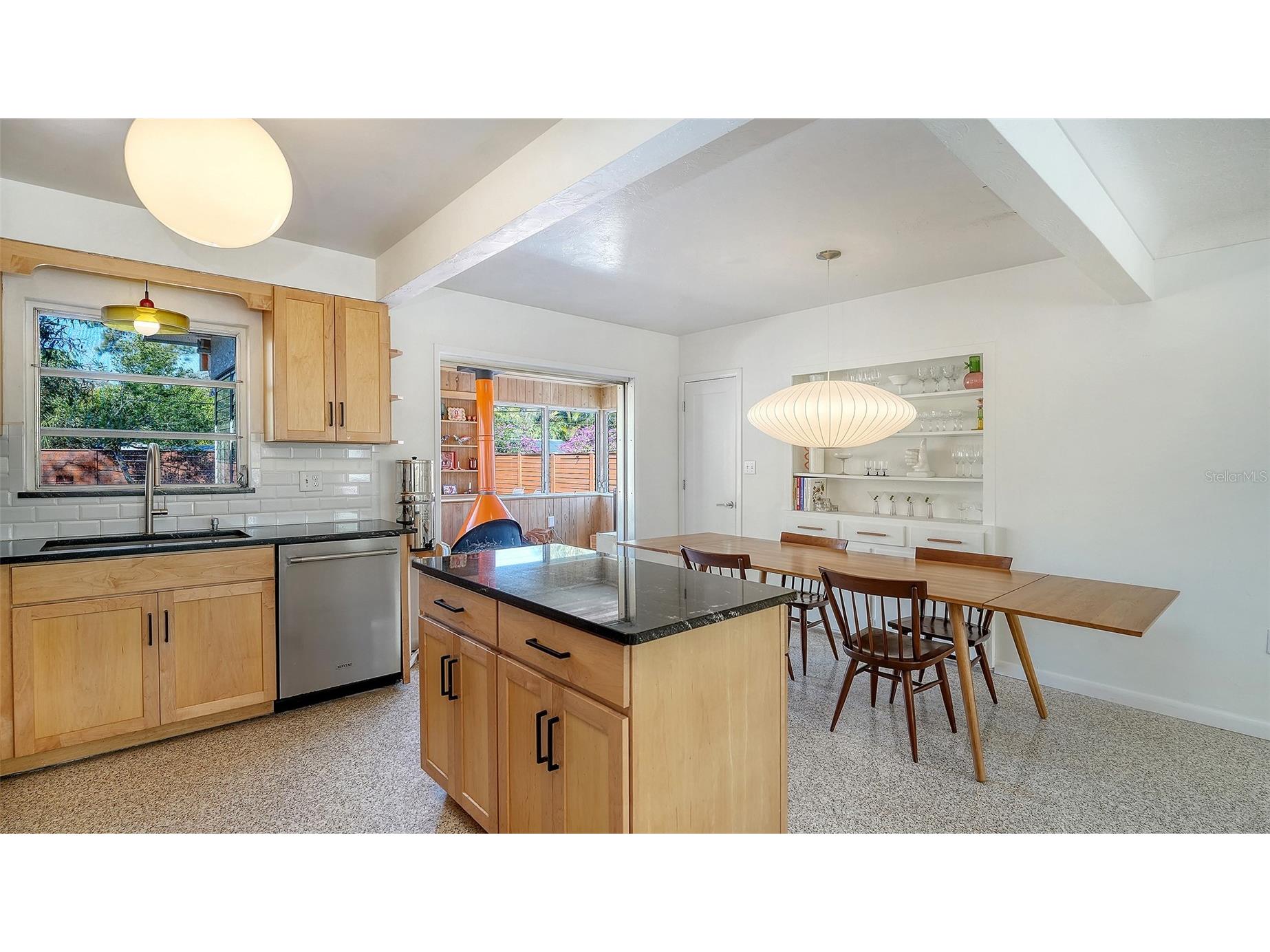 5019 Stevens Drive Sarasota FL 34234 A4683765 image15