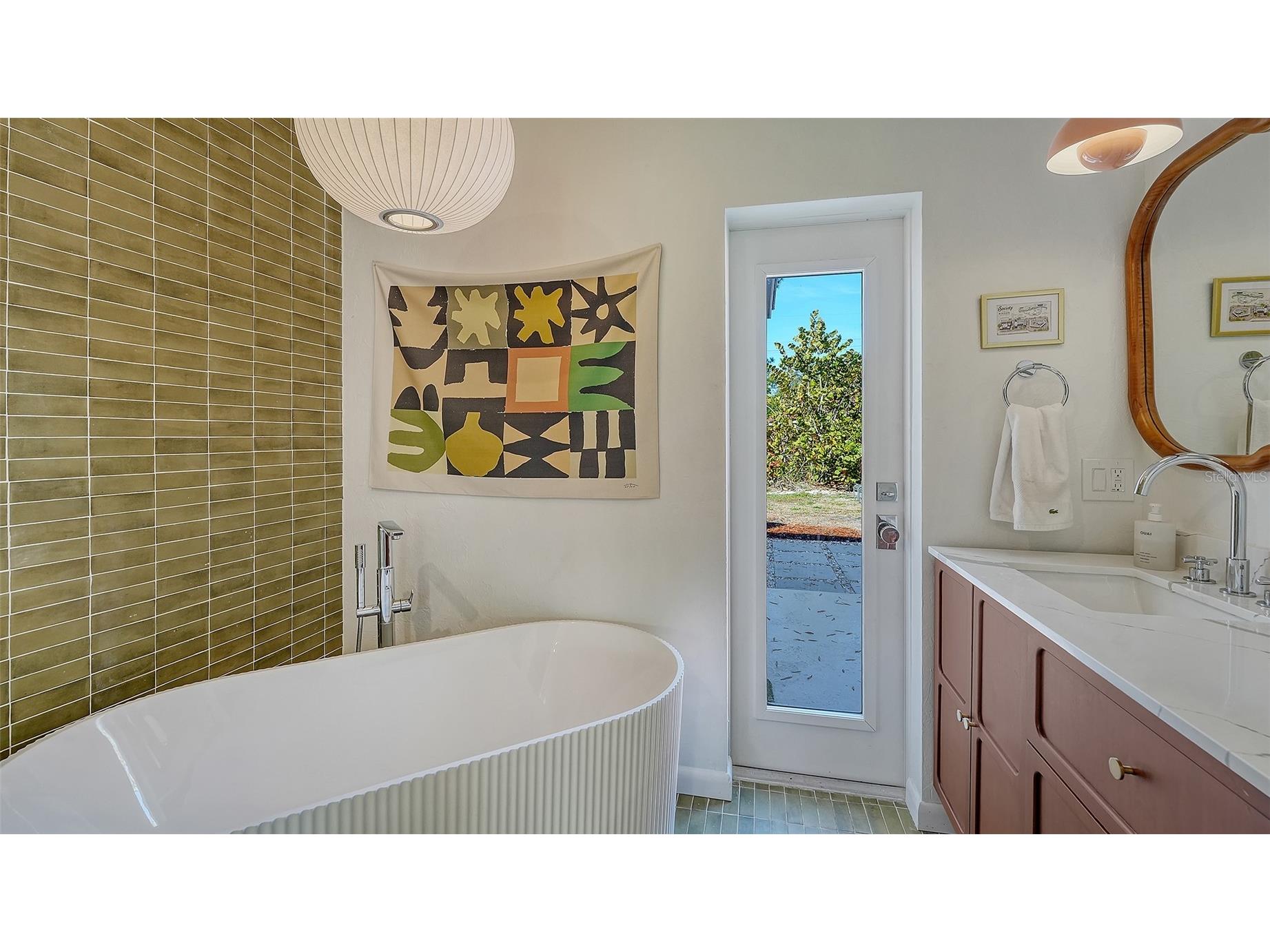 5019 Stevens Drive Sarasota FL 34234 A4683765 image21