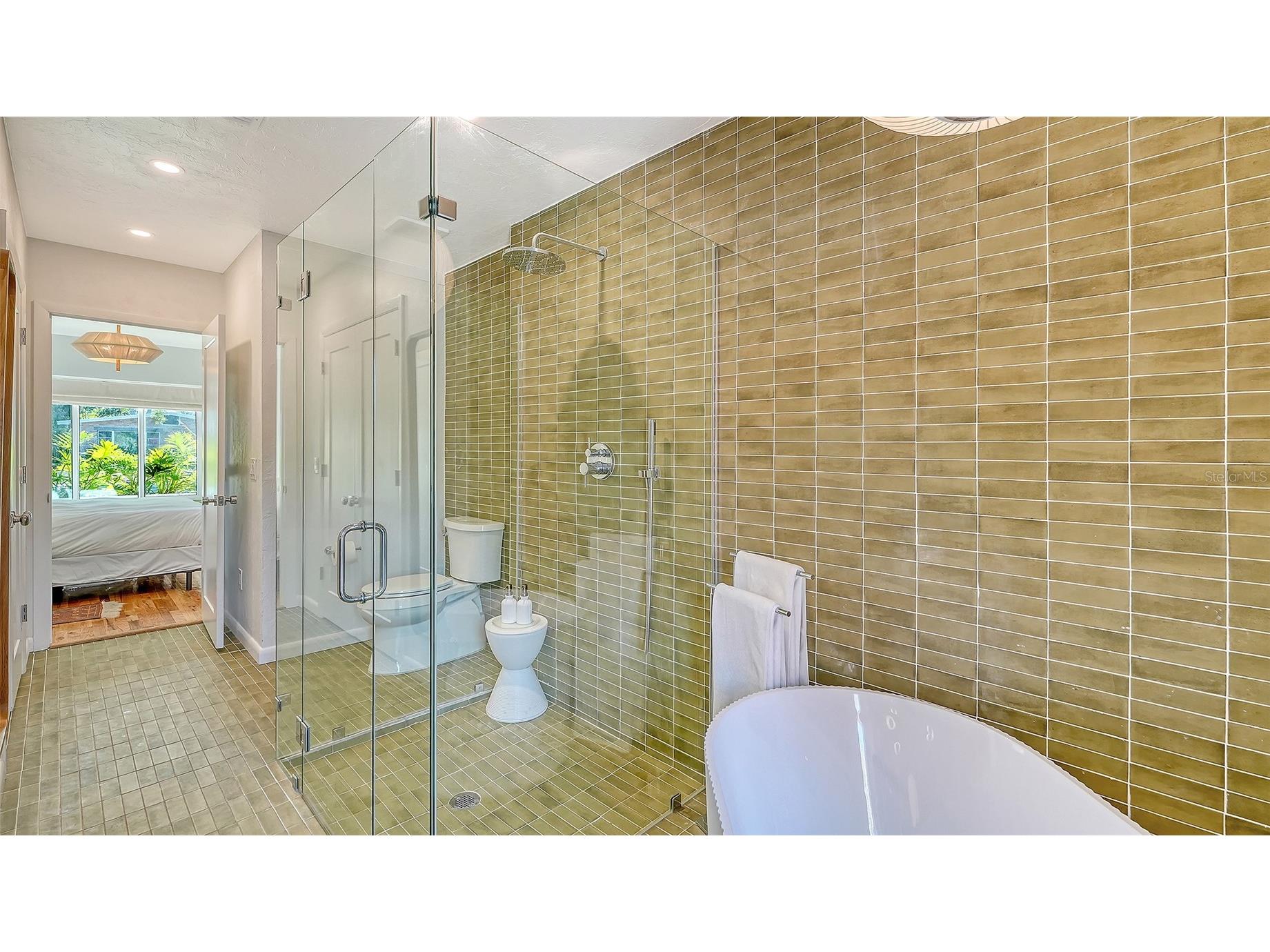 5019 Stevens Drive Sarasota FL 34234 A4683765 image22