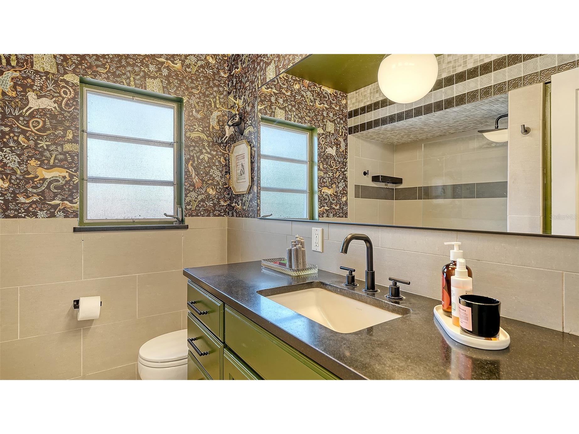 5019 Stevens Drive Sarasota FL 34234 A4683765 image28