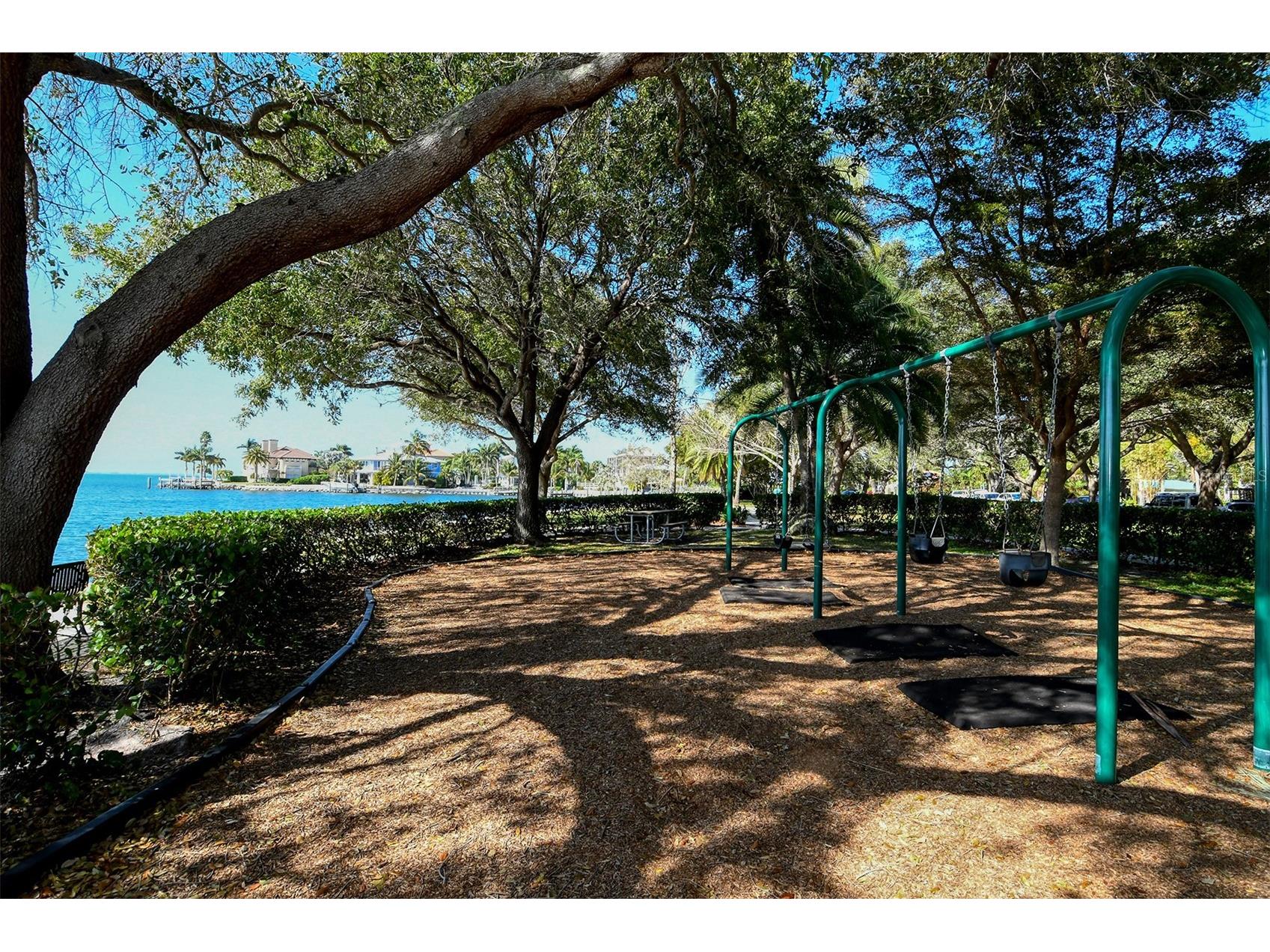 5019 Stevens Drive Sarasota FL 34234 A4683765 image49