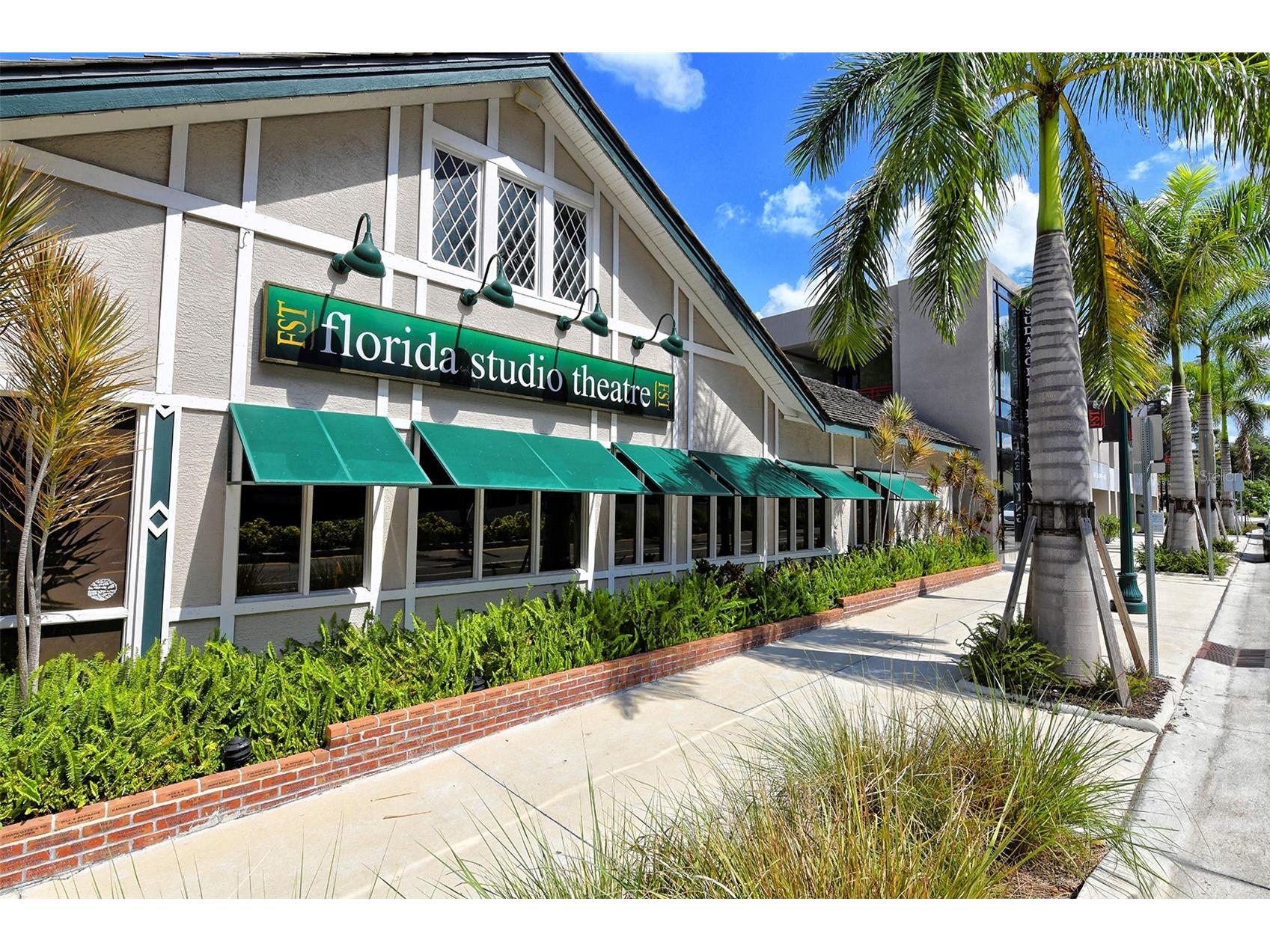 5019 Stevens Drive Sarasota FL 34234 A4683765 image78