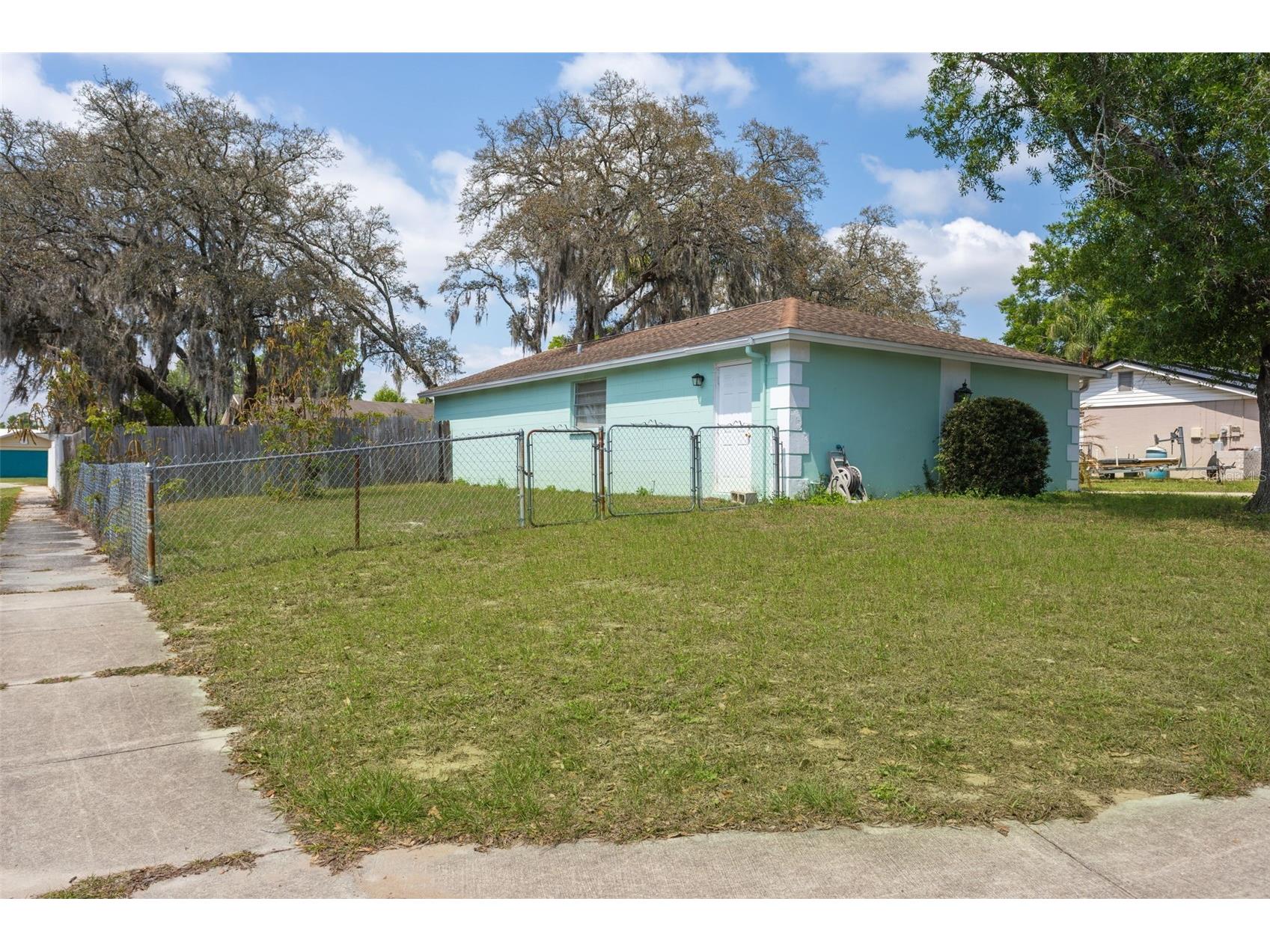 502 Avocado Circle Brandon FL 33510 TB8492194 image48