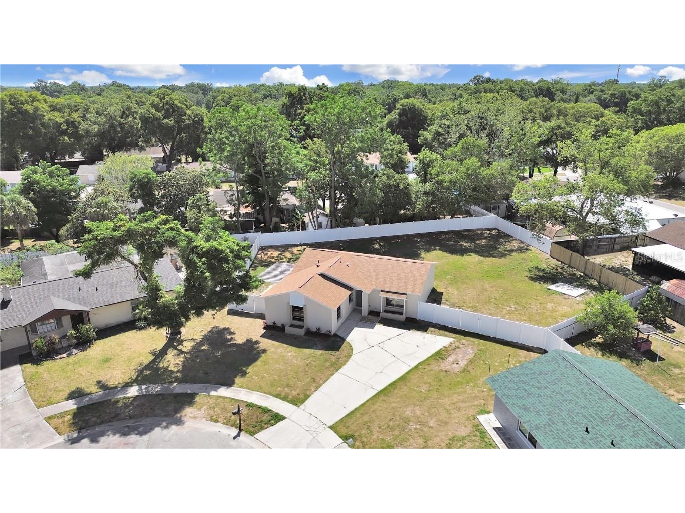 502 Avocado Dr Seffner FL 33584 T3524605 image1