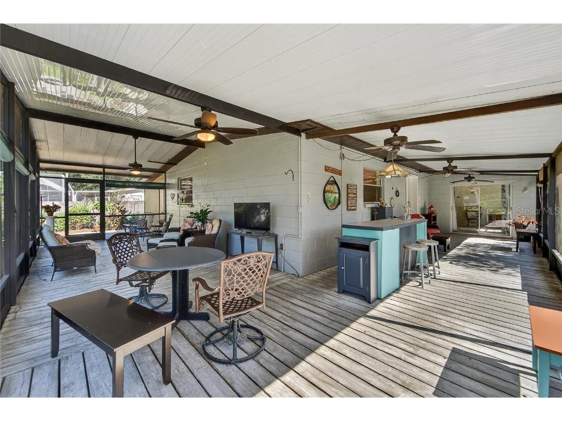 502 Brenda Drive Brandon FL 33510 TB8443794 image2