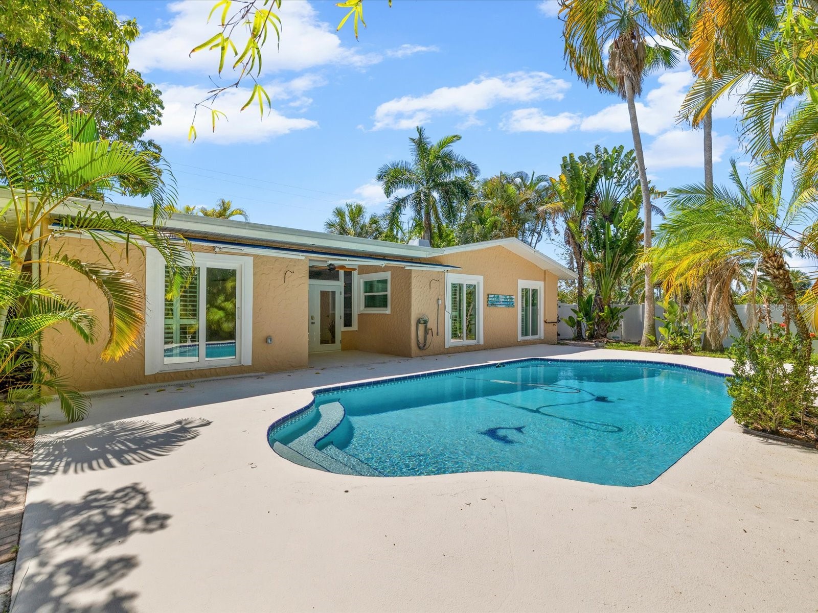 502 Florida Boulevard Crystal Beach FL 34681 TB8516664 image32